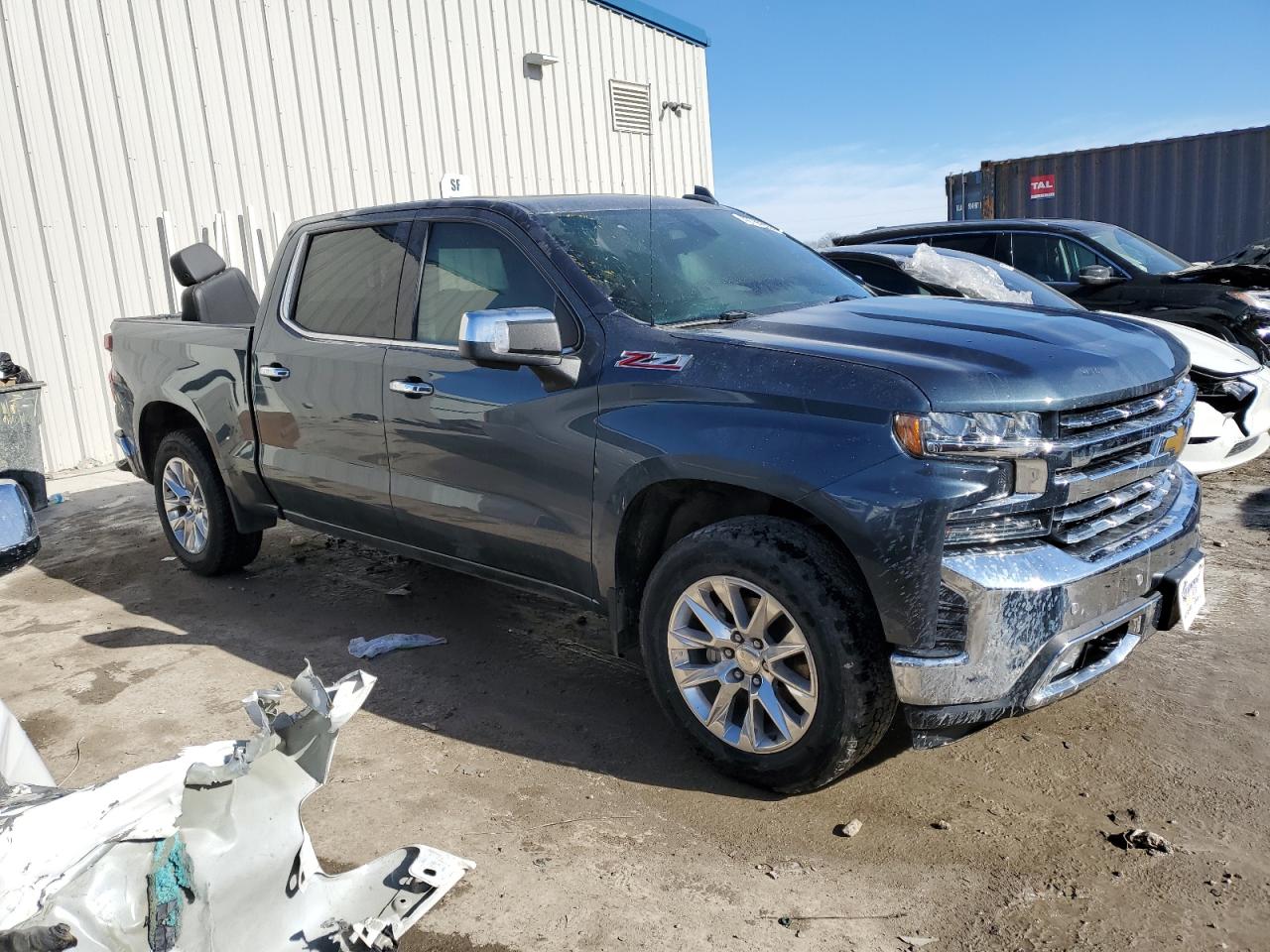 2020 Chevrolet Silverado VIN 3GCUYGED2LG439487 Copart auction photo, burn - interior damage thumbnail 4