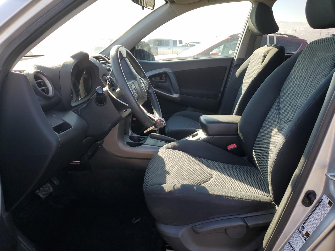 2007 Toyota RAV 4 VIN JTMBK32V375034654 Copart auction photo, front end damage thumbnail 7