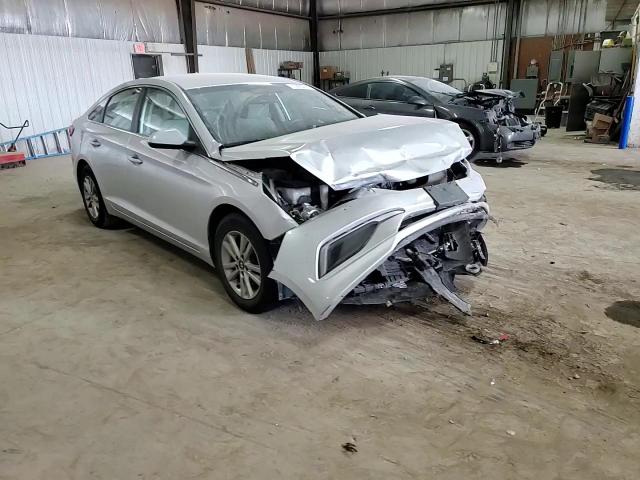 2017 Hyundai Sonata VIN 5NPE24AF3HH543545 Copart auction photo, front end damage thumbnail 11