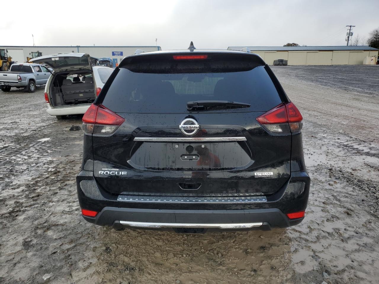 2020 Nissan Rogue VIN 5N1AT2MT8LC747873 Copart auction photo, front end / vandalism damage thumbnail 6