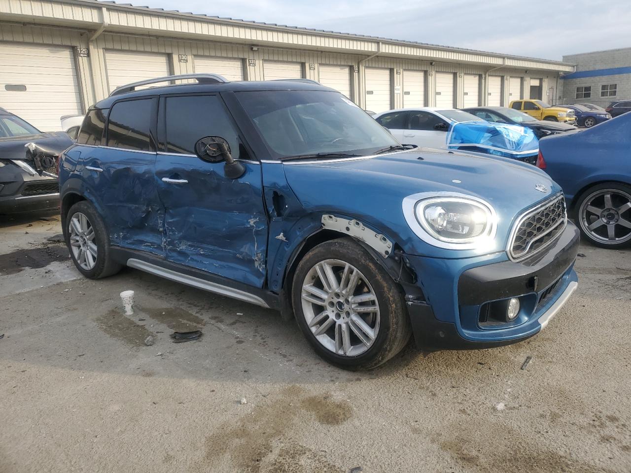 2017 MINI Cooper VIN WMZYT5C39H3D81051 Copart auction photo, side / front end damage thumbnail 4