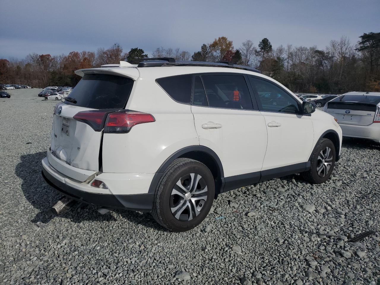 2017 Toyota RAV 4 VIN JTMZFREV1HJ128686 Copart auction photo, rear end damage thumbnail 3