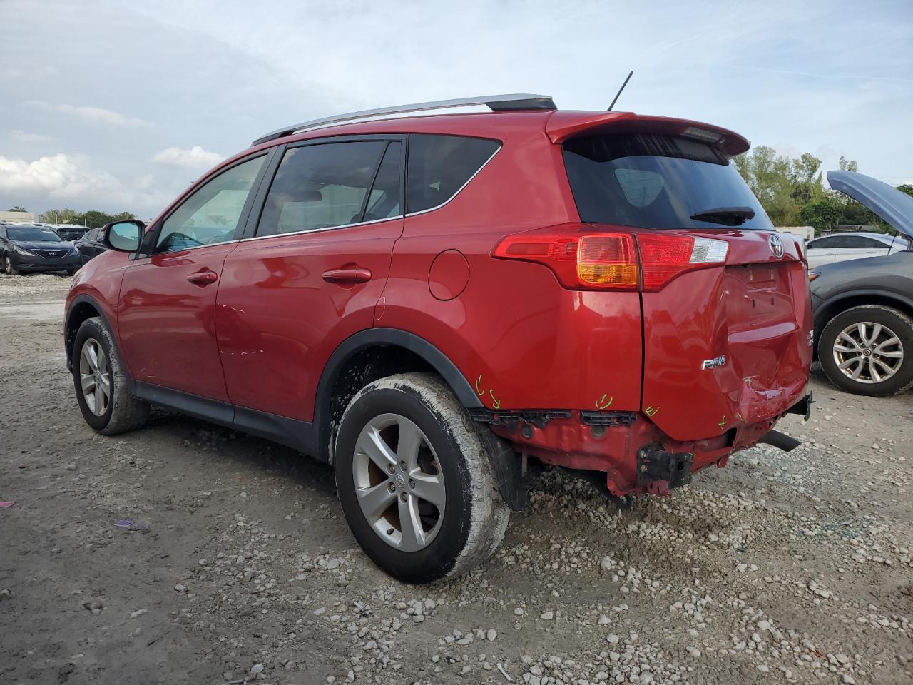 2014 Toyota RAV 4 VIN 2T3RFREV4EW139727 Copart auction photo, rear end damage thumbnail 2