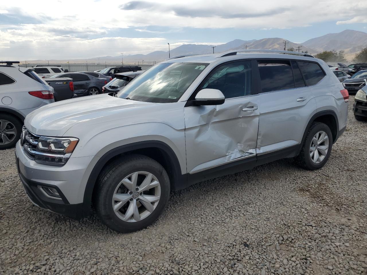 2019 Volkswagen Atlas VIN 1V2MR2CA7KC549637