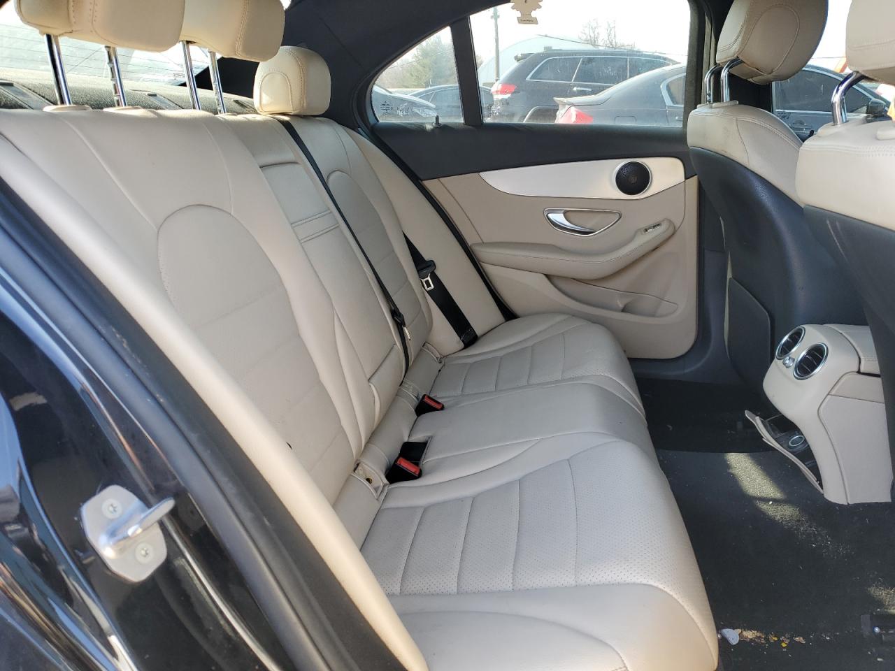 2017 Mercedes-Benz C-klasse VIN 55SWF4KB6HU188047 Copart auction photo, front end damage thumbnail 10
