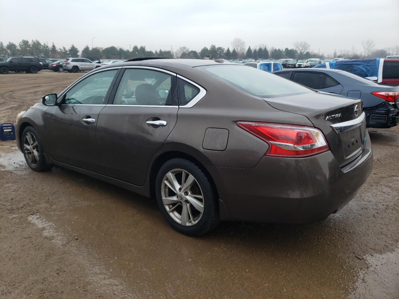 2013 Nissan Altima VIN 1N4AL3AP2DC240783 Copart auction photo, front end / top/roof damage thumbnail 2