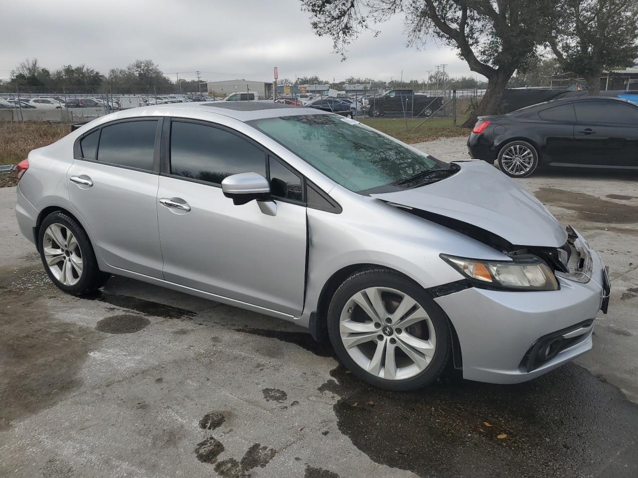 2014 Honda Civic VIN 19XFB2F83EE216579 Copart auction photo, front end / side damage thumbnail 4