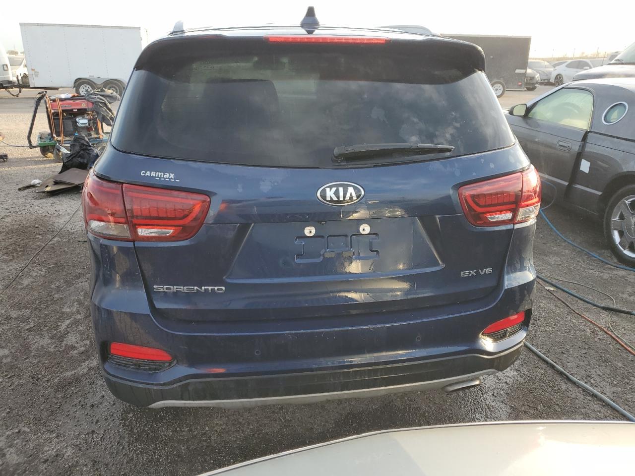 2019 KIA Sorento VIN 5XYPH4A58KG462618 Copart auction photo, water/flood damage thumbnail 6