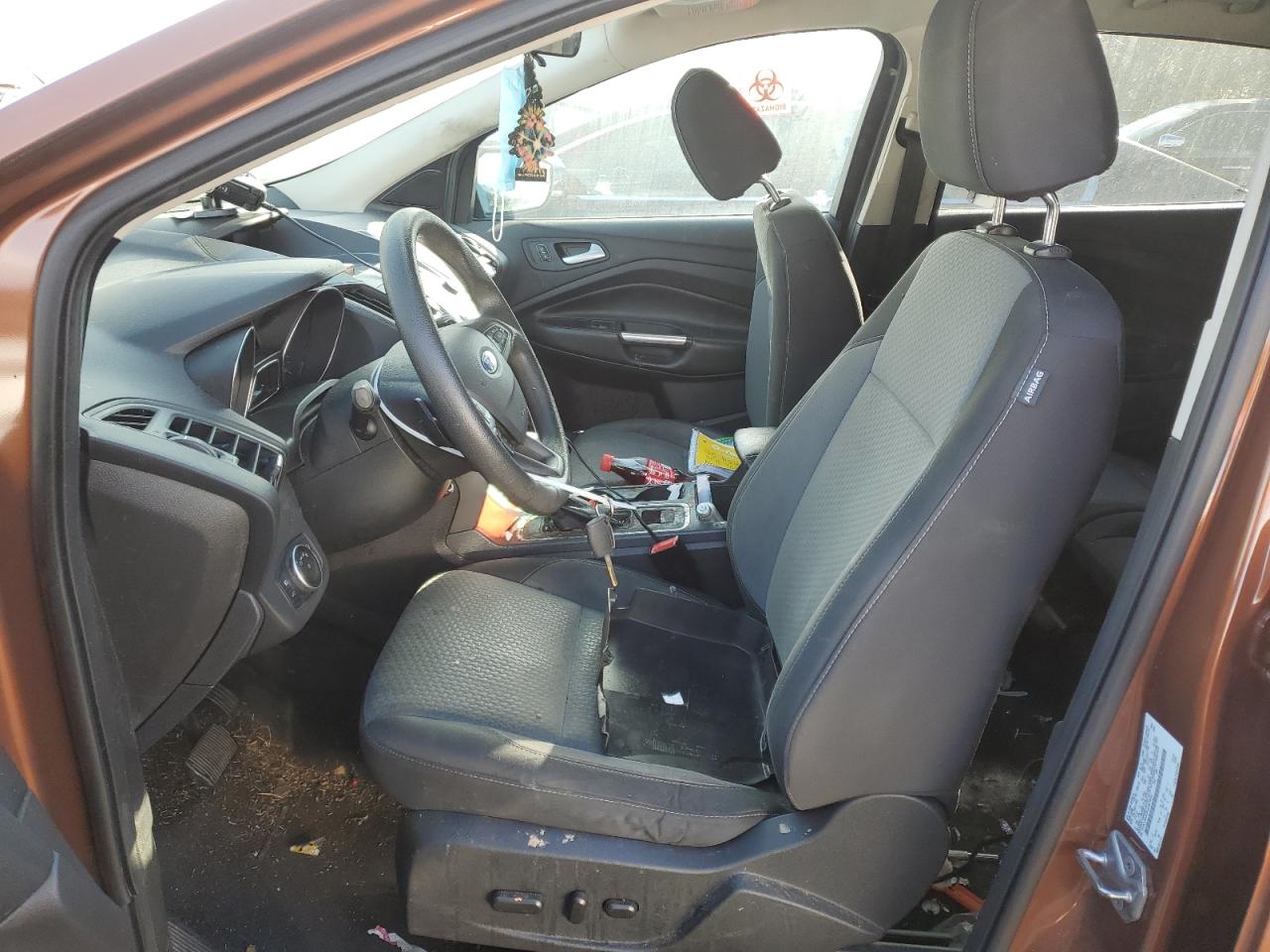 2017 Ford Escape VIN 1FMCU9GD5HUB74502 Copart auction photo, front end / minor dent/scratches damage thumbnail 7