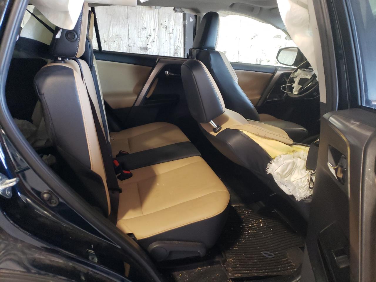2018 Toyota RAV 4 VIN JTMDFREV6JJ205469 Copart auction photo, front end / minor dent/scratches damage thumbnail 11