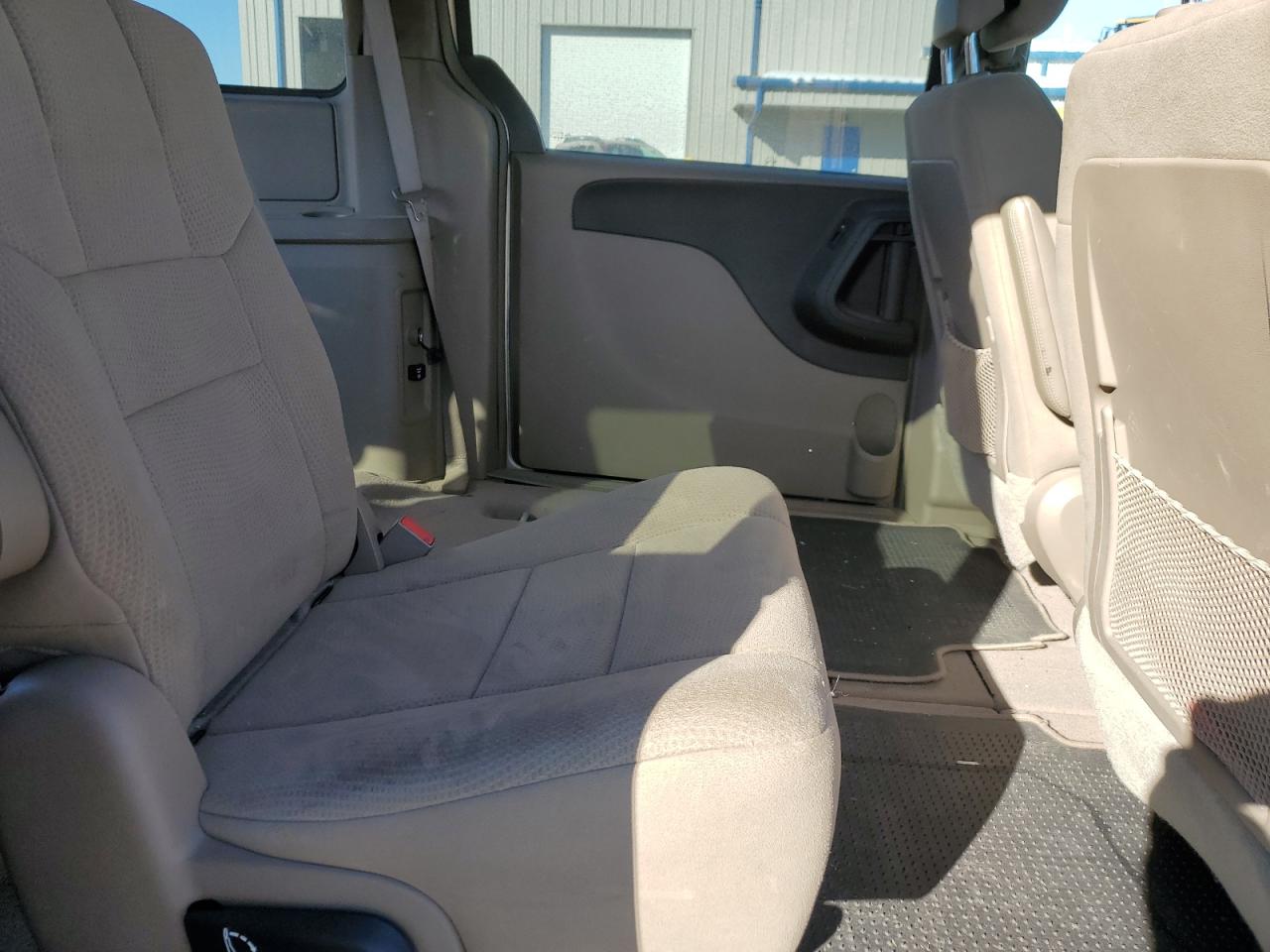 2011 Chrysler Town & Country VIN 2A4RR5DG9BR798955 Copart auction photo, rear end / side damage thumbnail 11