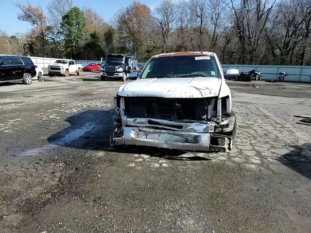 2013 Chevrolet Silverado VIN 3GCPCSE03DG126655 Copart auction photo, front end / minor dent/scratches damage thumbnail 11