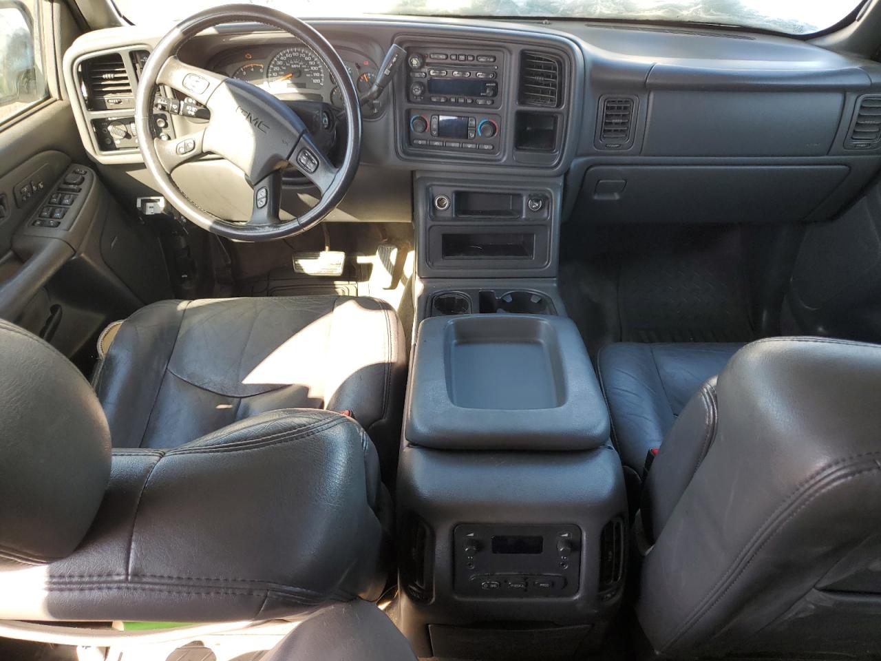 2004 GMC Sierra VIN 1GTHK23174F126663 Copart auction photo, vandalism damage thumbnail 8