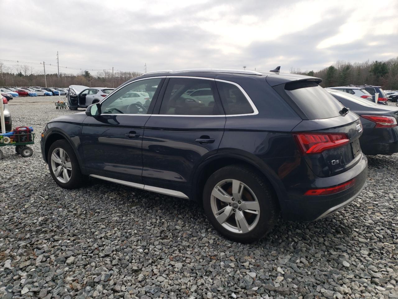 2019 Audi Q5 VIN WA1BNAFY0K2065008 Copart auction photo, top/roof / minor dent/scratches damage thumbnail 2