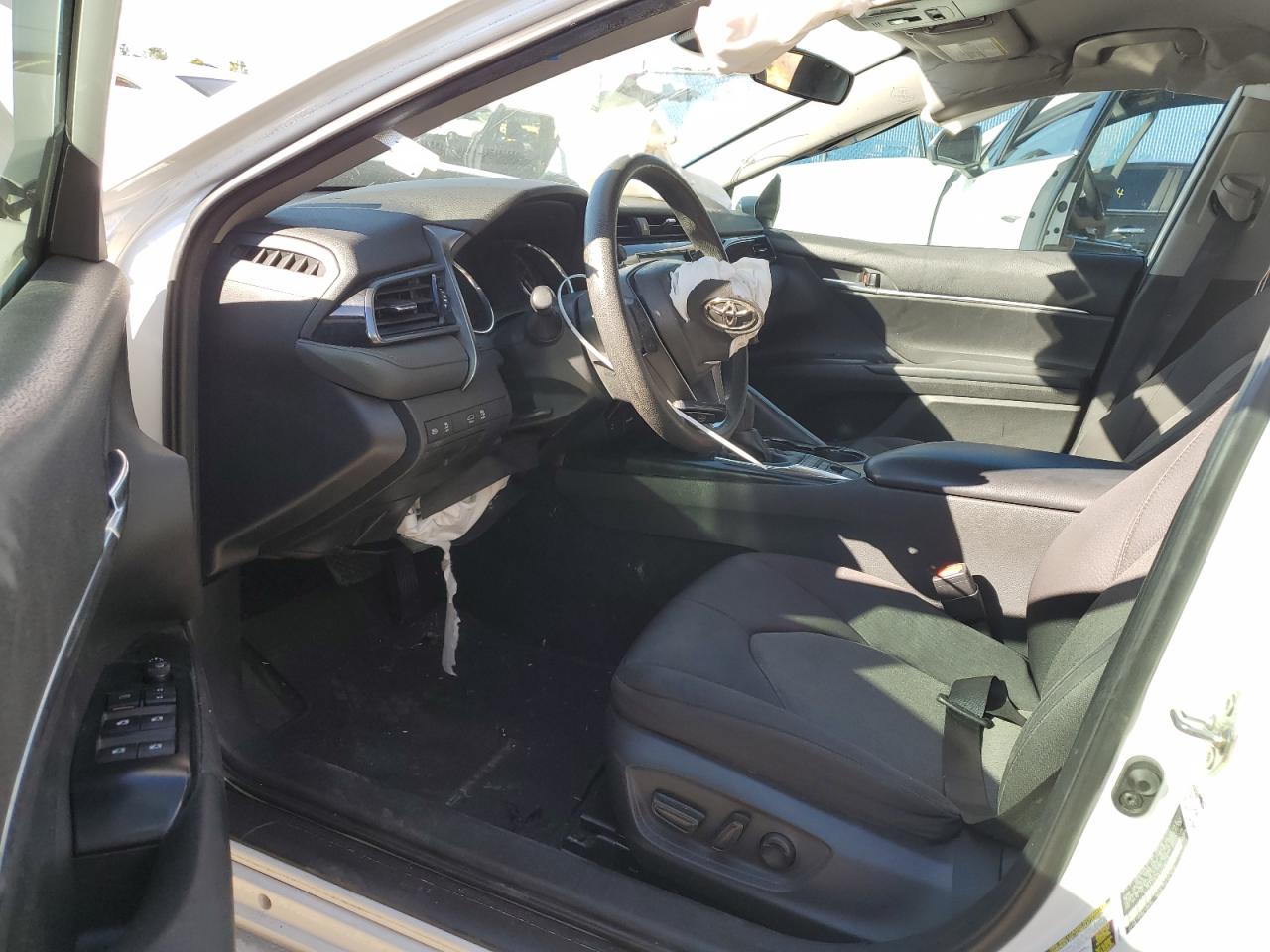 2019 Toyota Camry VIN 4T1B31HK5KU005679 Copart auction photo, front end damage thumbnail 7