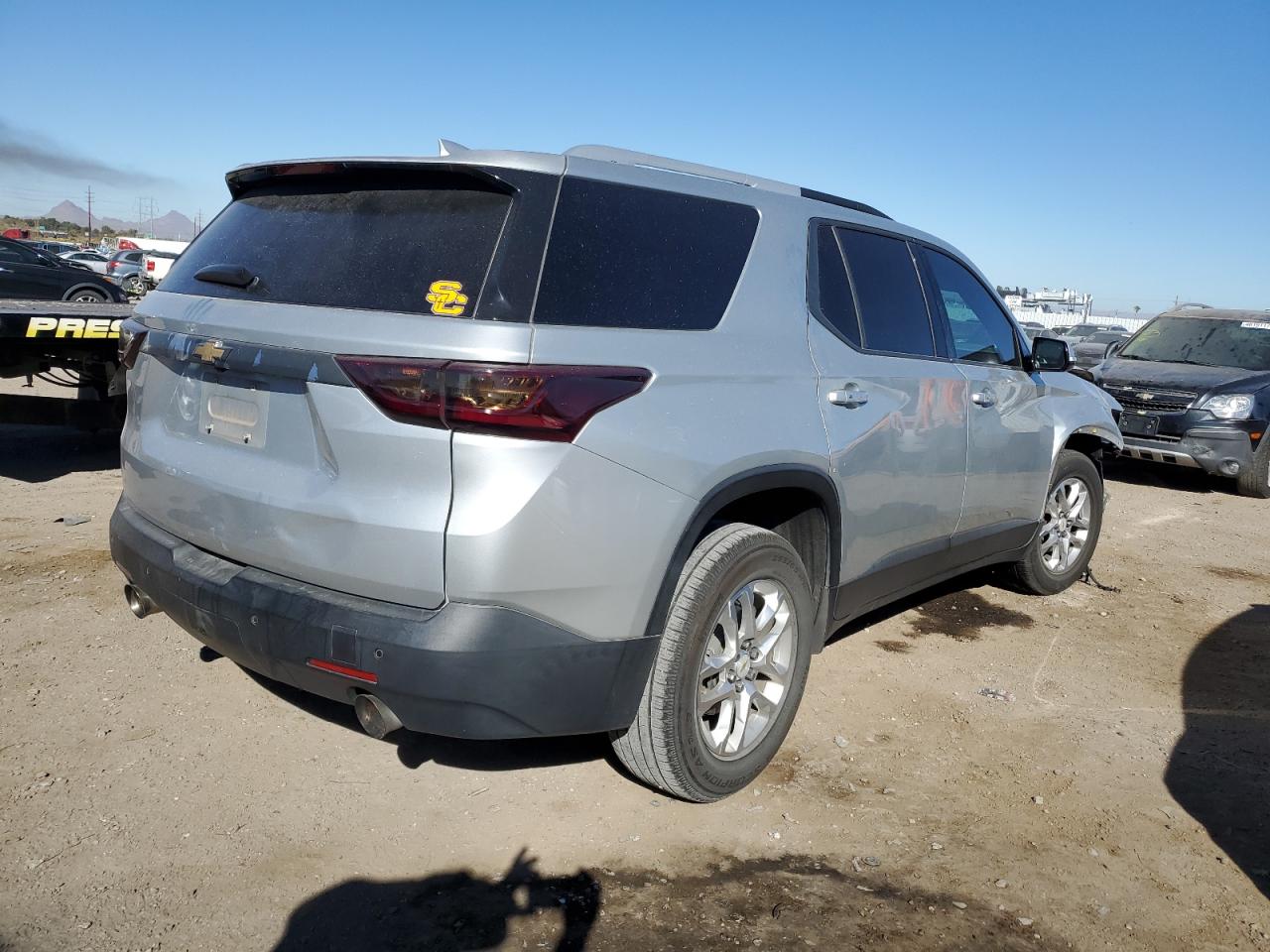 2018 Chevrolet Traverse VIN 1GNERGKW5JJ103178 Copart auction photo, front end / frame damage damage thumbnail 3