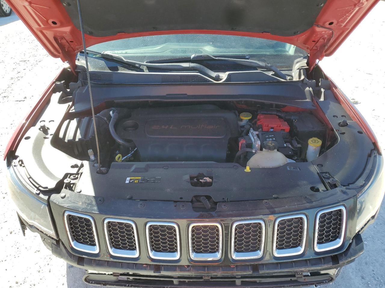2019 Jeep Compass VIN 3C4NJCCB8KT809401 Copart auction photo, front end / side damage thumbnail 14