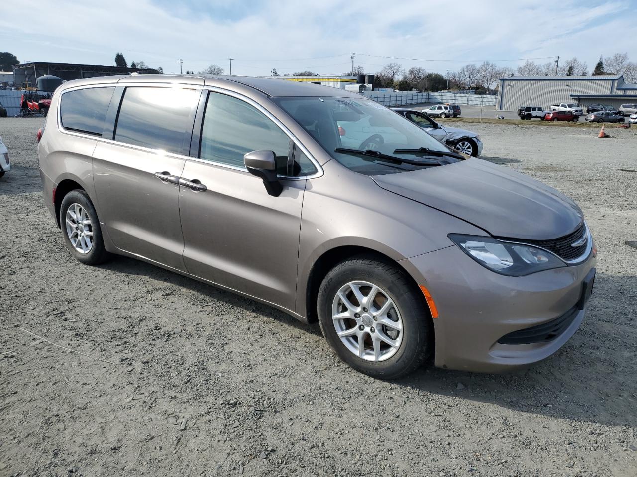 2018 Chrysler Pacifica VIN 2C4RC1DG4JR148588 Copart auction photo, minor dent/scratches damage thumbnail 4