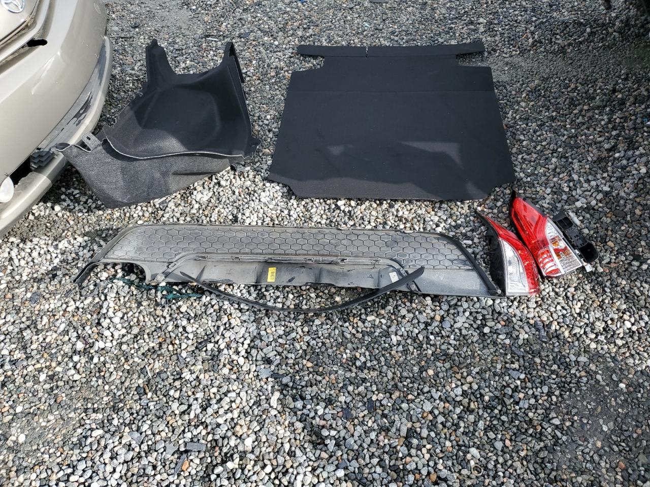 2020 Toyota Corolla VIN 5YFS4RCE9LP052066 Copart auction photo, rear end damage thumbnail 12