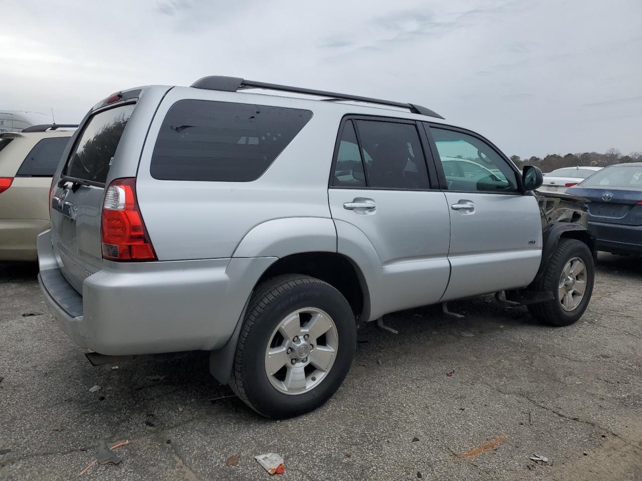 2006 Toyota 4Runner VIN JTEZU14R468063280 Copart auction photo, front end / side damage thumbnail 3