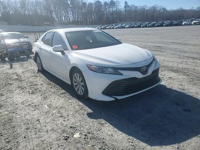 2018 Toyota Camry VIN 4T1B11HK6JU085496 Copart auction photo, front end / rear end damage thumbnail 11