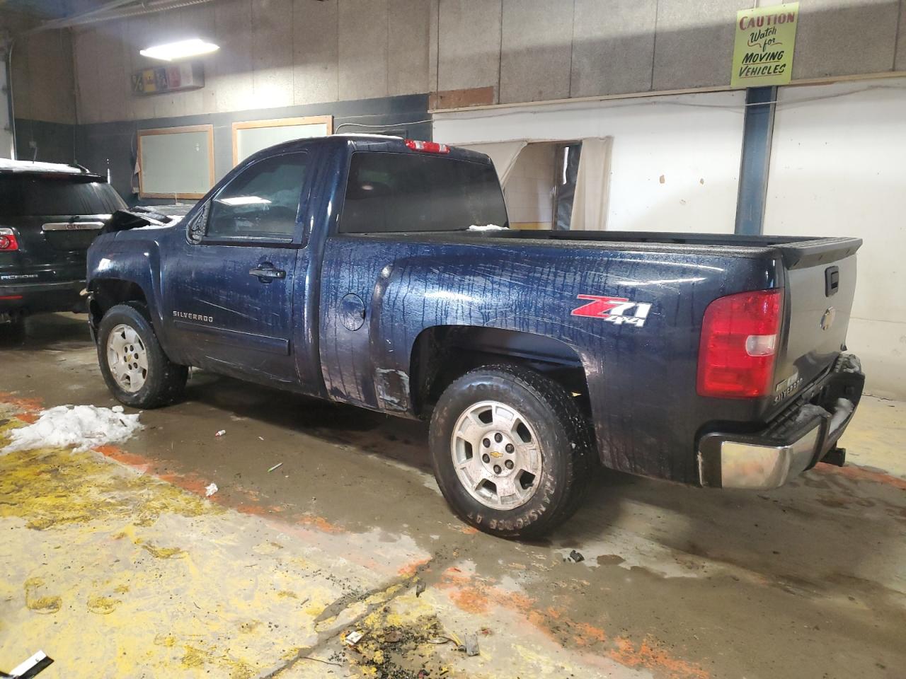 2012 Chevrolet Silverado VIN 1GCNKSE00CZ126945 Copart auction photo, front end / minor dent/scratches damage thumbnail 2