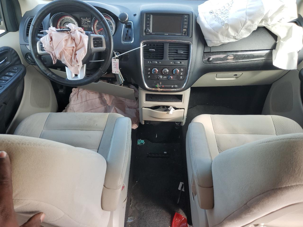 2016 Dodge Caravan VIN 2C4RDGCG9GR170094 Copart auction photo, front end / side damage thumbnail 8