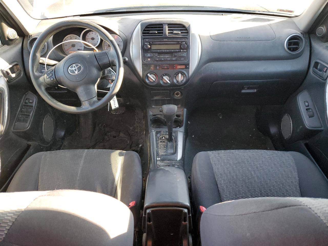 2005 Toyota RAV 4 VIN JTEGD20V950064115 Copart auction photo, rear end / minor dent/scratches damage thumbnail 8