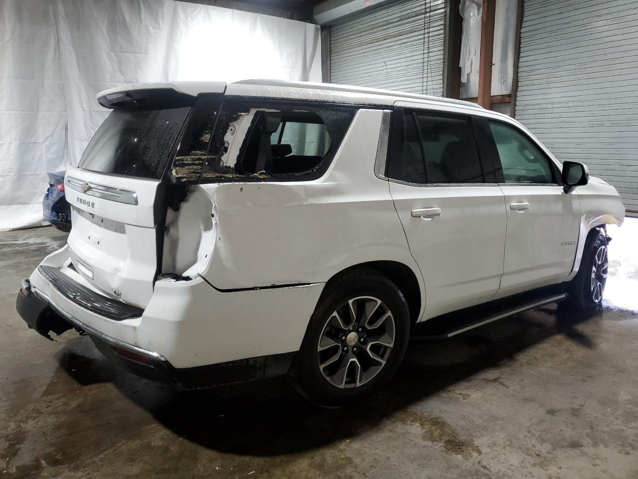 2023 Chevrolet Tahoe VIN 1GNSKNKDXPR275405 Copart auction photo, front end / rear end damage thumbnail 3
