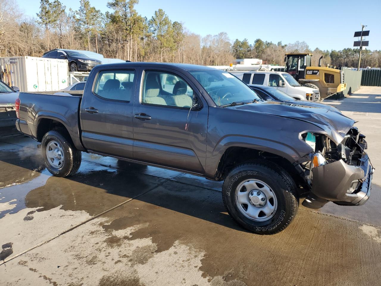 2018 Toyota Tacoma VIN 5TFAX5GN5JX113580 Copart auction photo, front end / minor dent/scratches damage thumbnail 4