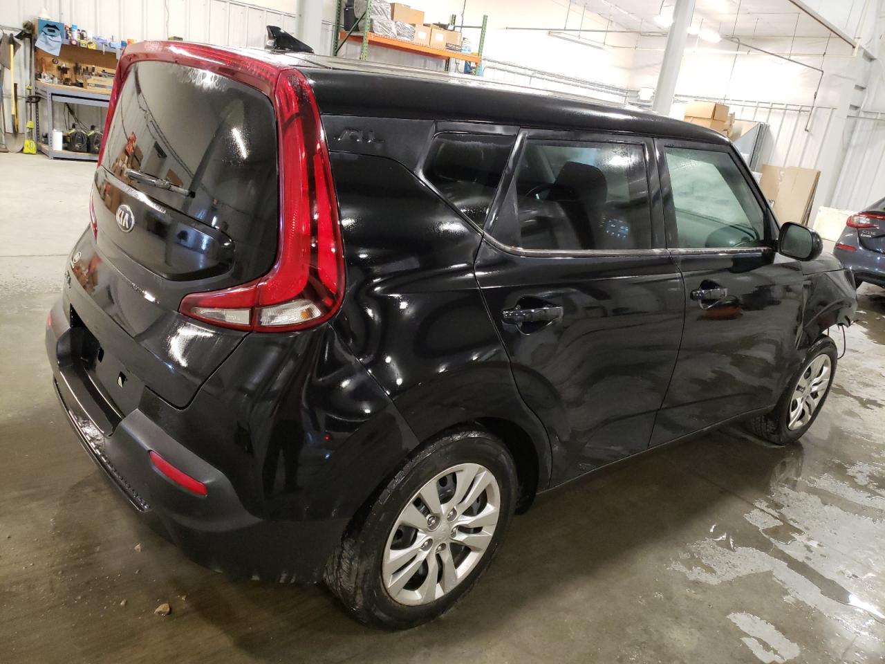 2021 KIA Soul VIN KNDJ23AU0M7127667 Copart auction photo, front end / side damage thumbnail 3
