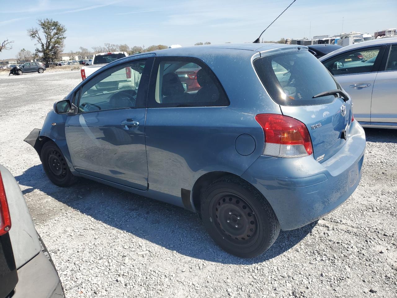 2011 Toyota Yaris VIN JTDJT4K35B5330328 Copart auction photo, front end damage thumbnail 2