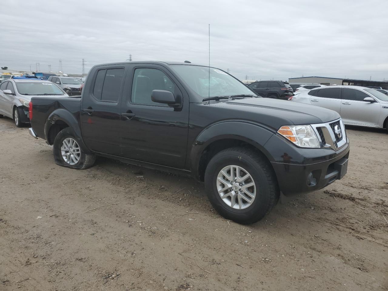 2017 Nissan Navara (Frontier) VIN 1N6AD0ER8HN706614 Copart auction photo, rear end / side damage thumbnail 4