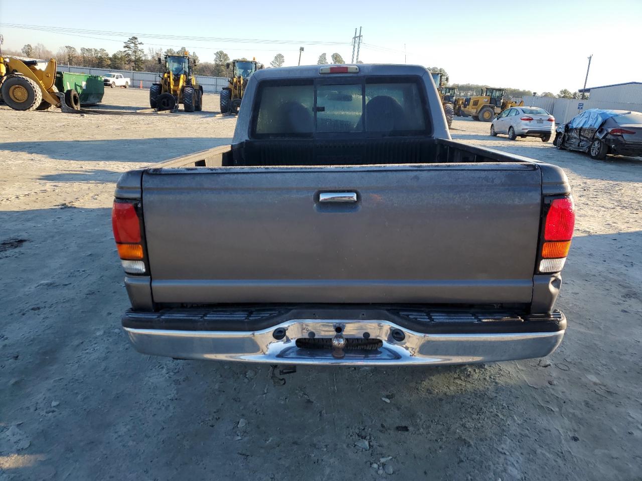 1999 Mazda B-series VIN 4F4YR16V6XTM13090 Copart auction photo, front end damage thumbnail 6