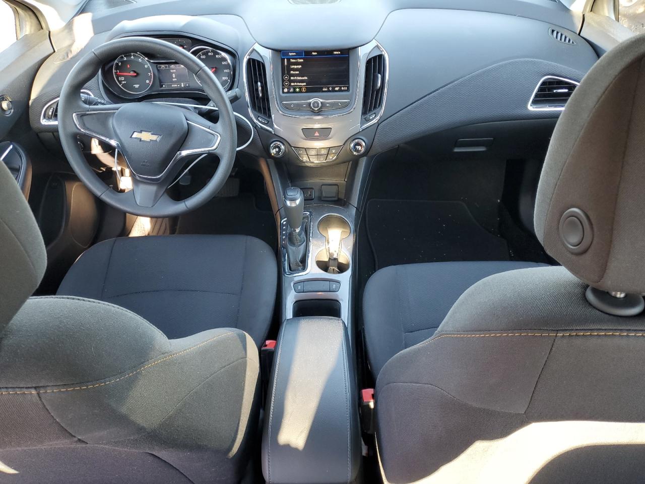 2019 Chevrolet Cruze VIN 1G1BC5SM0K7149847 Copart auction photo, front end damage thumbnail 8