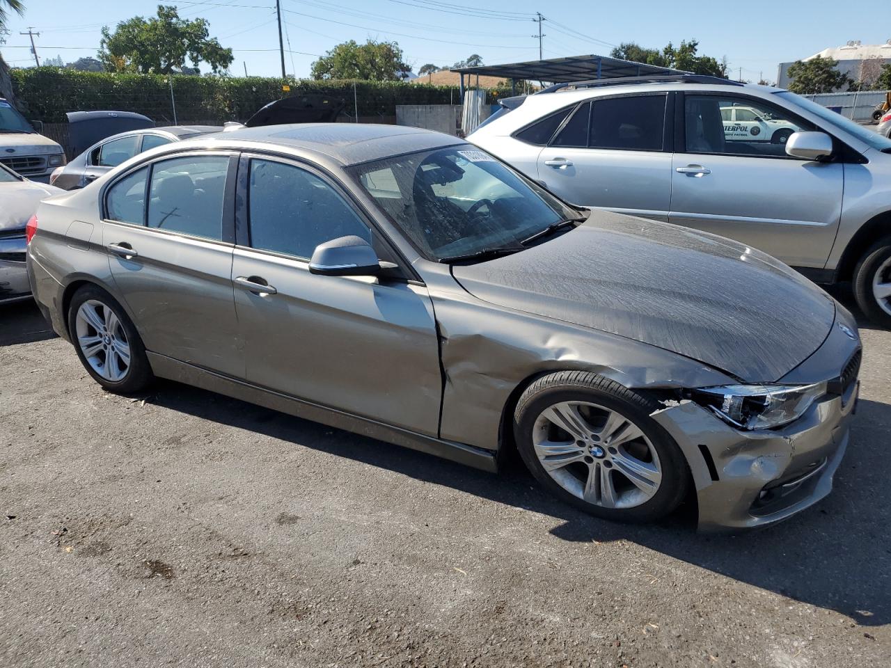 2016 BMW 3er VIN WBA8E9C56GK645795 Copart auction photo, front end / undercarriage damage thumbnail 4