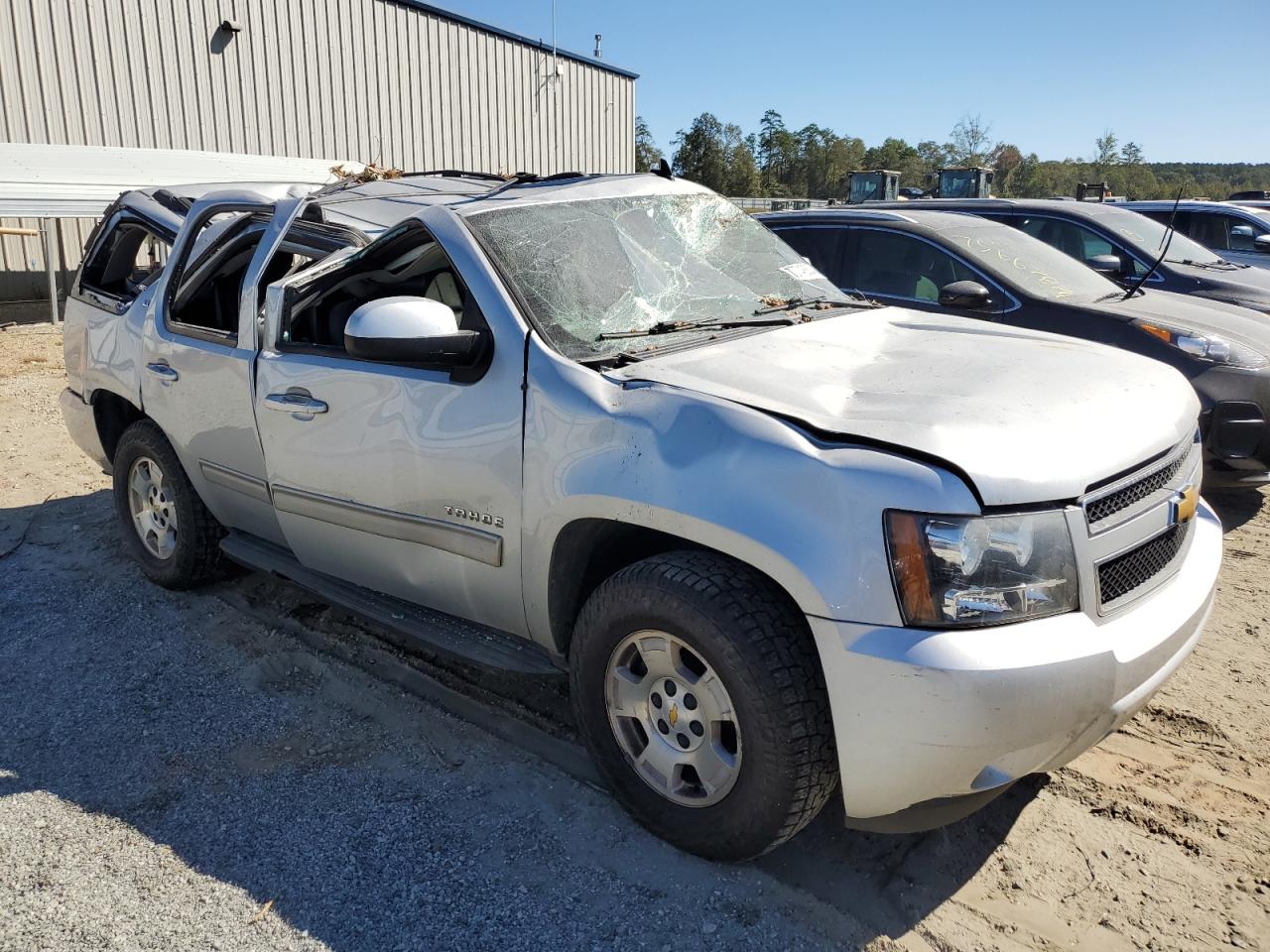 2013 Chevrolet Tahoe VIN 1GNSKBE05DR324416 Copart auction photo, top/roof damage thumbnail 4