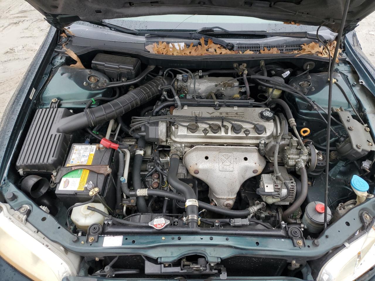 1999 Honda Accord VIN JHMCG5648XC004790 Copart auction photo, front end / side damage thumbnail 13