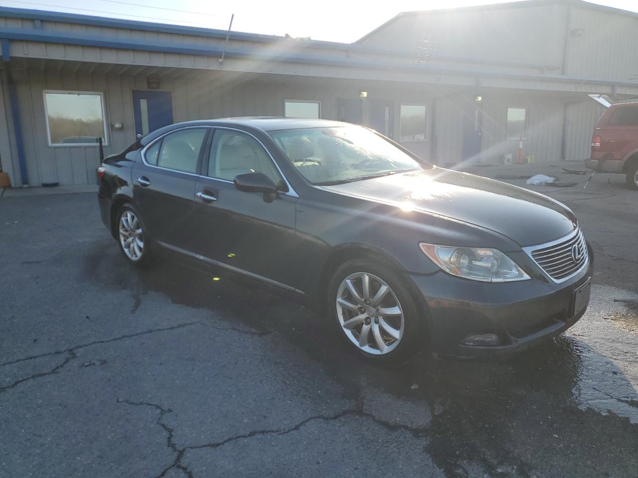 2007 Lexus LS VIN JTHBL46F975030435 Copart auction photo, rear end damage thumbnail 4