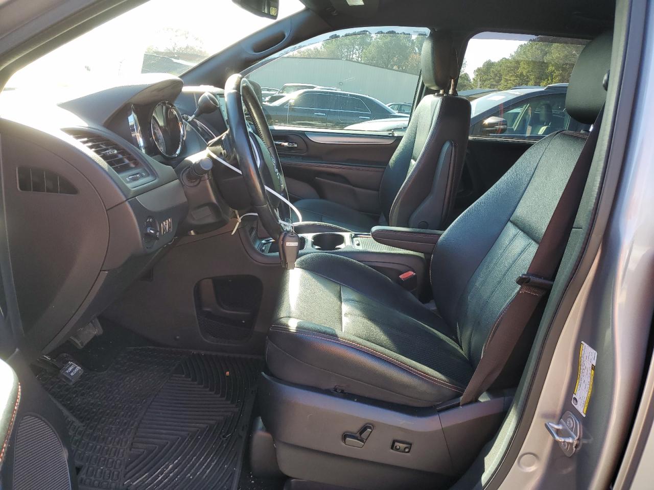 2019 Dodge Caravan VIN 2C4RDGEG4KR694078 Copart auction photo, rear end / side damage thumbnail 7