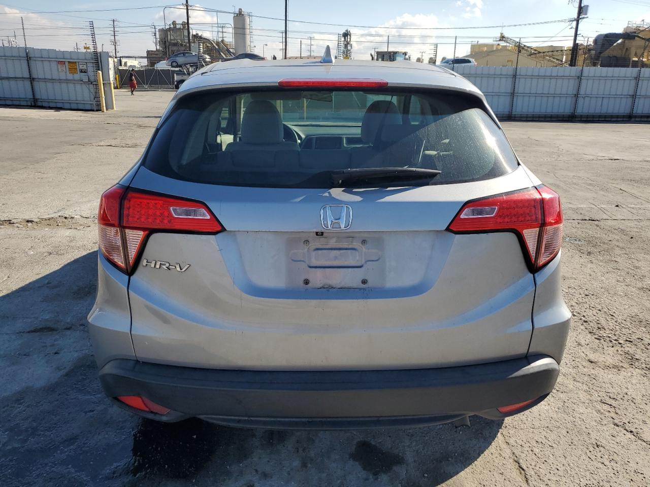 2018 Honda HR-V VIN 3CZRU5H34JM715640 Copart auction photo, front end damage thumbnail 6