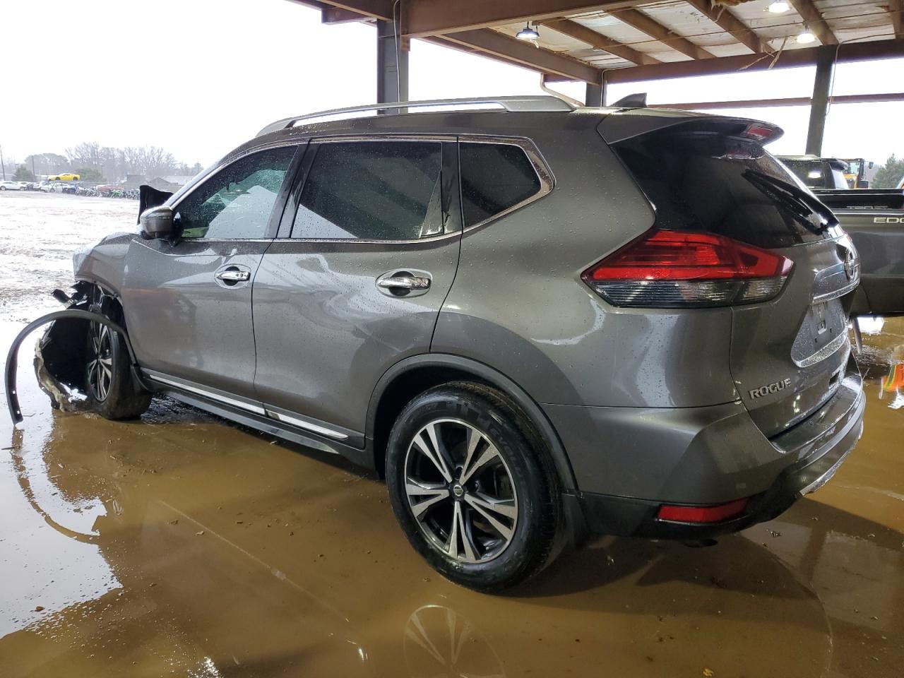 2017 Nissan Rogue VIN JN8AT2MT5HW394507 Copart auction photo, front end damage thumbnail 2