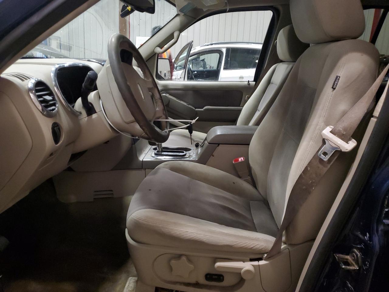 2007 Ford Explorer VIN 1FMEU73E57UA49106 Copart auction photo, front end damage thumbnail 7