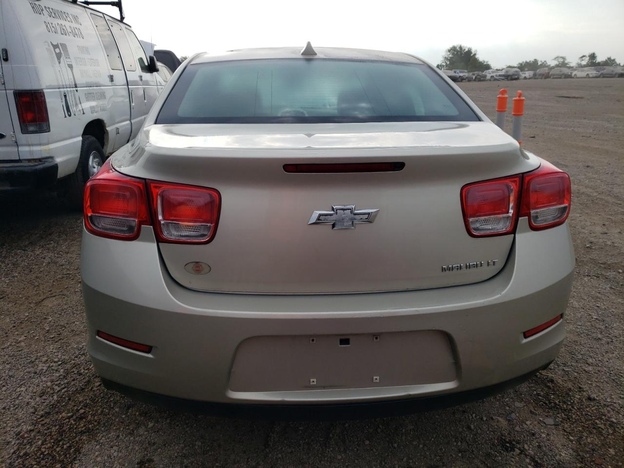 2014 Chevrolet Malibu VIN 1G11E5SL1EF123121 Copart auction photo, side / front end damage thumbnail 6