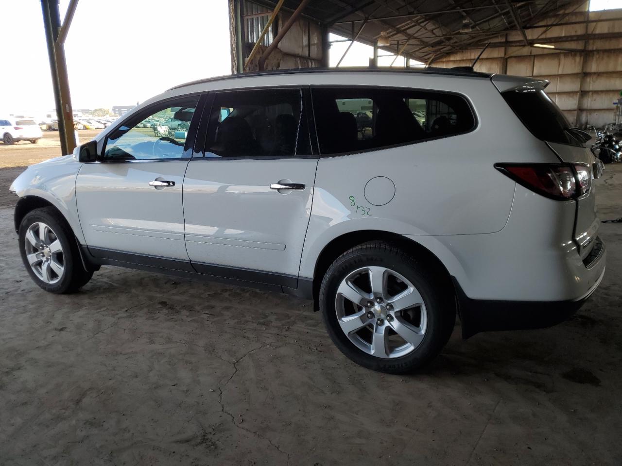 2017 Chevrolet Traverse VIN 1GNKRGKD2HJ153287 Copart auction photo, front end damage thumbnail 2