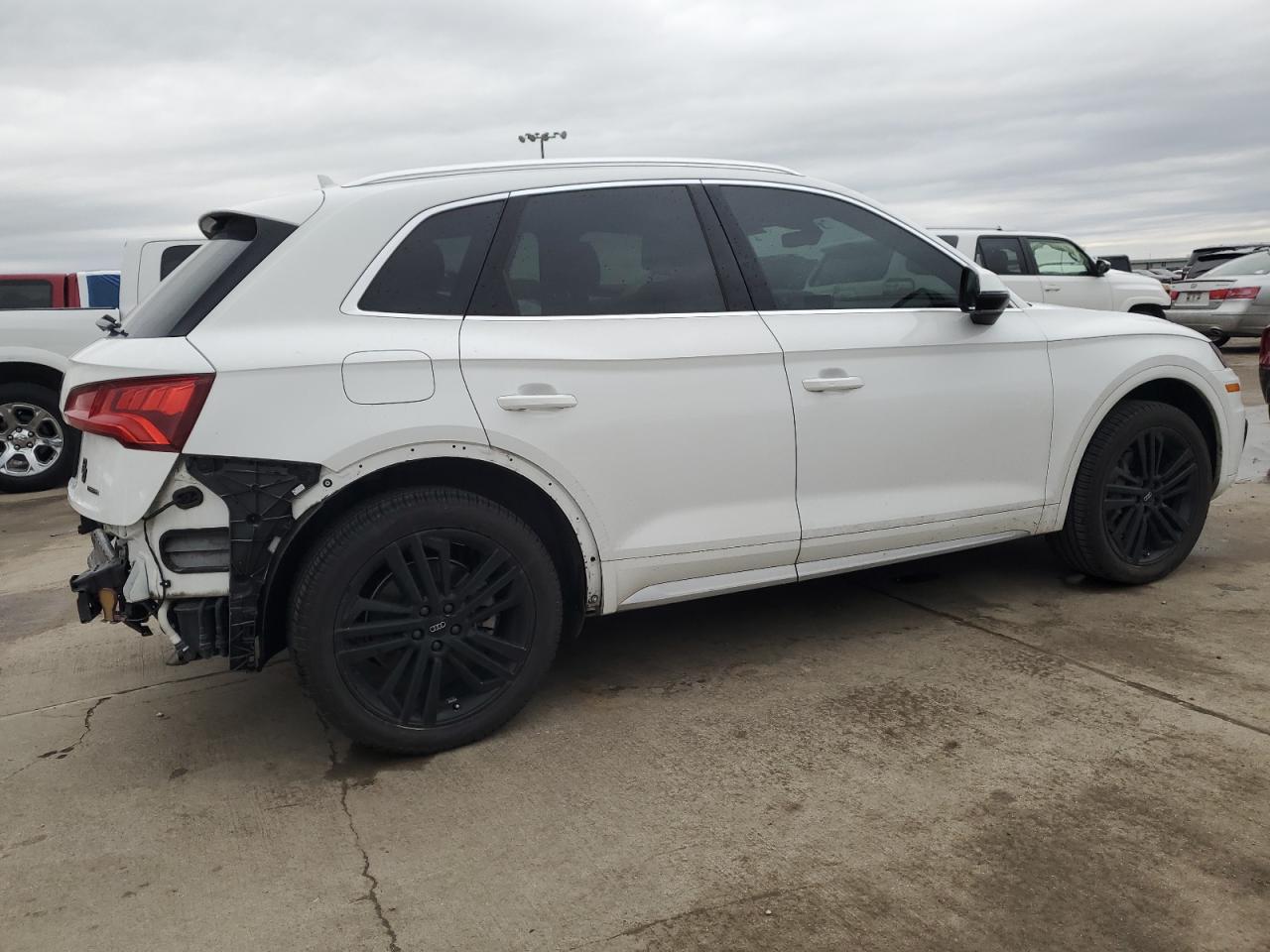 2019 Audi Q5 VIN WA1BNAFY6K2023880 Copart auction photo, rear end / hail damage thumbnail 3