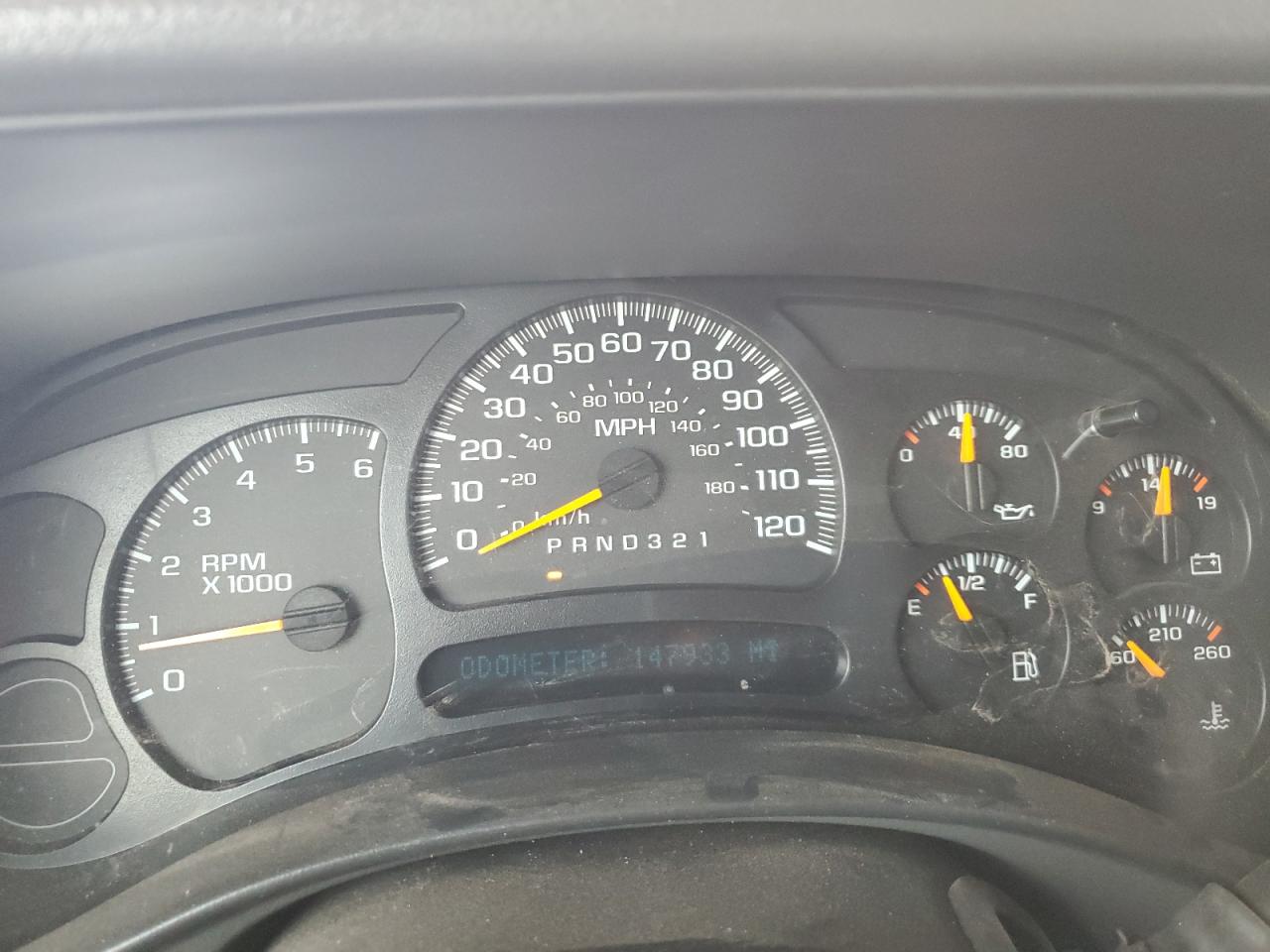 2006 Chevrolet Silverado VIN 2GCEC13T961138156 Copart auction photo, side / front end damage thumbnail 9