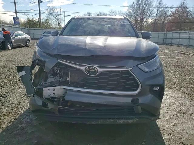 2022 Toyota Highlander VIN 5TDGZRBH1NS571920 Copart auction photo, front end damage thumbnail 11