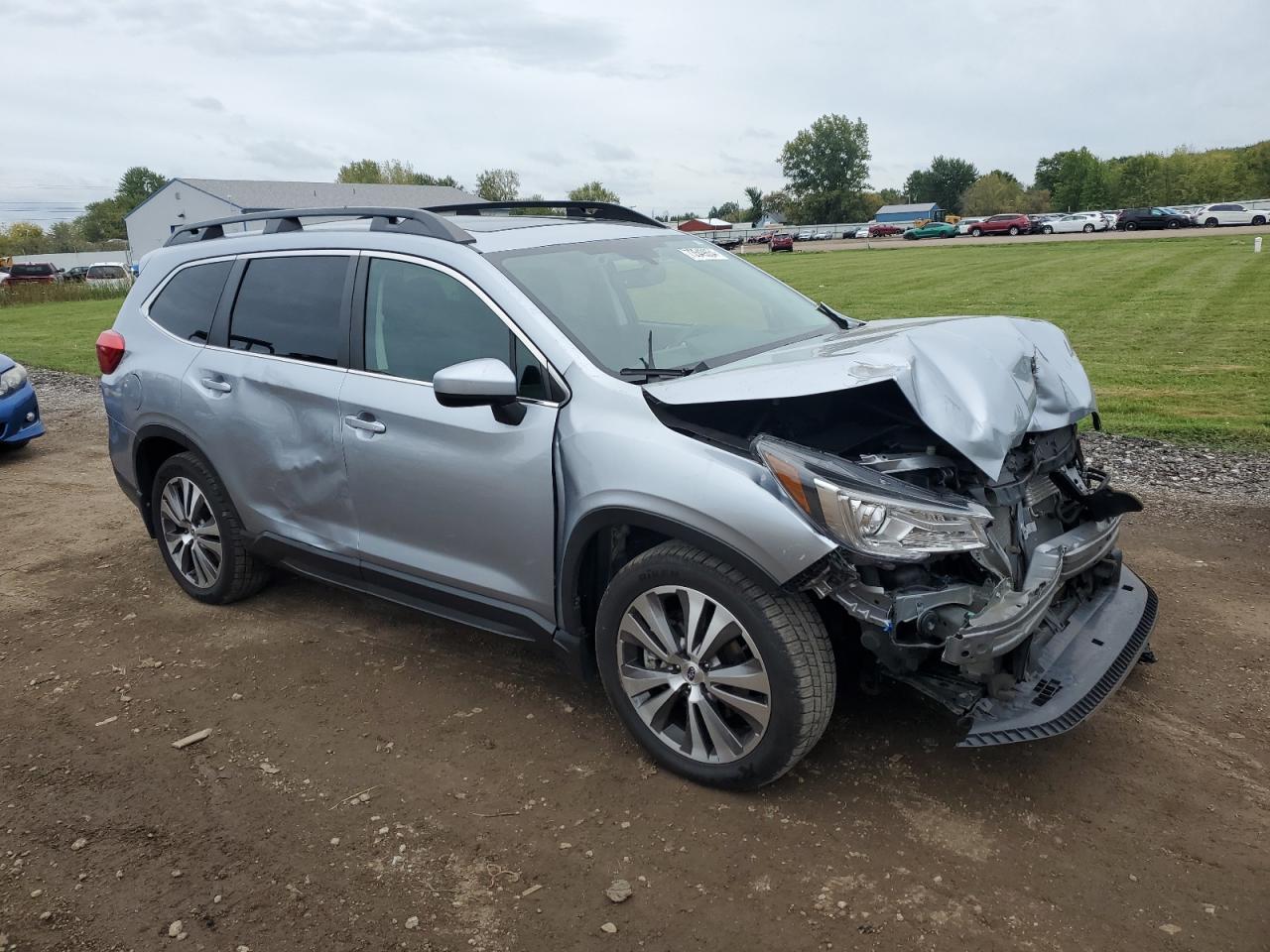 2021 Subaru Ascent VIN 4S4WMAHD5M3453526 Copart auction photo, front end / side damage thumbnail 4