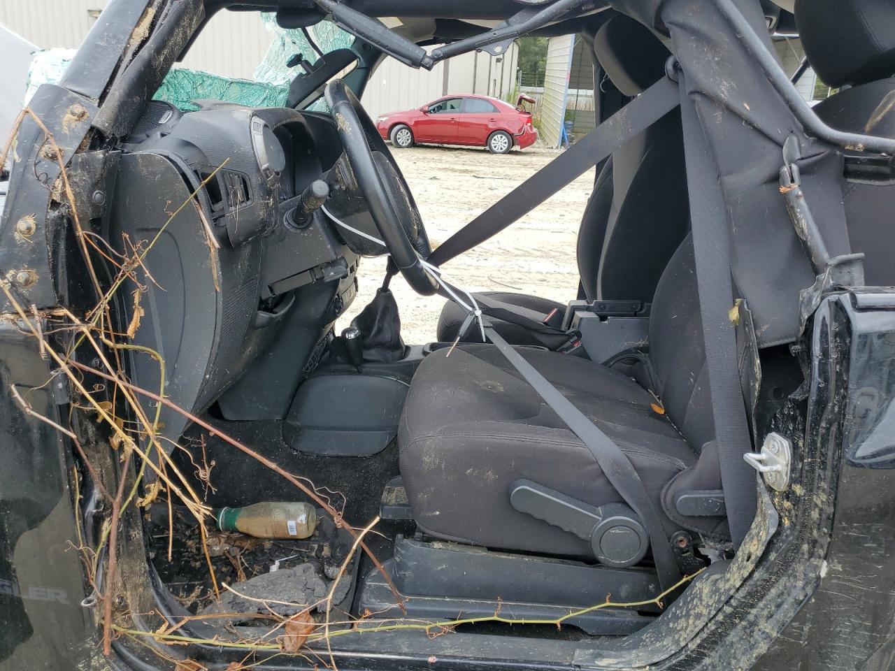 2015 Jeep Wrangler VIN 1C4AJWAG4FL535470 Copart auction photo, all over / minor dent/scratches damage thumbnail 7